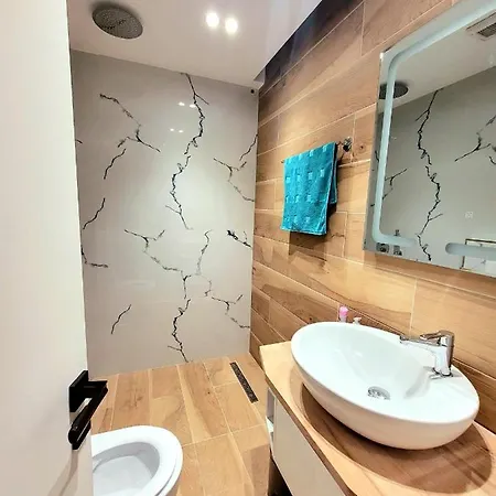 Apartment Loi Sarandë