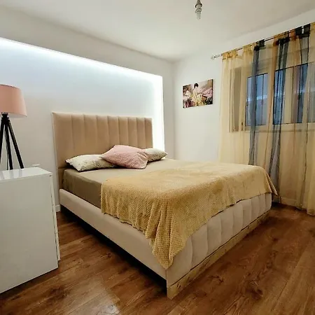 Apartament Loi *