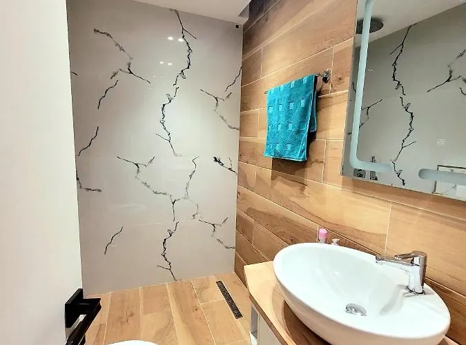 Apartment Loi Sarande
